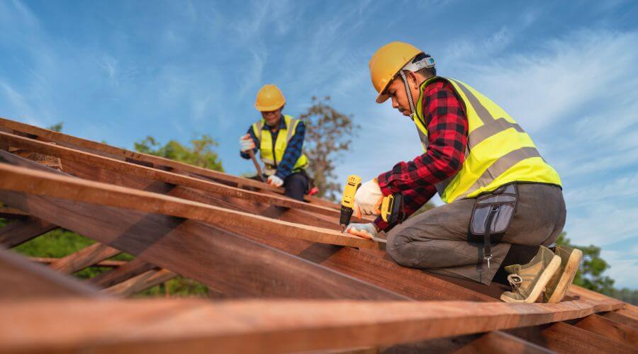 Professional Flat Roofing Installation services in Higginsport, OH